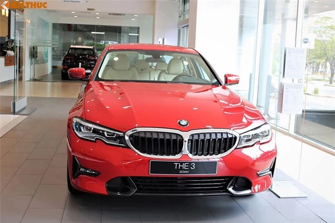 Can canh BMW 330i Sport-Line re hon 200 trieu tai Viet Nam-Hinh-3