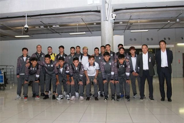 HLV Nishino: “Tôi xin lỗi tất cả người hâm mộ bóng đá Thái Lan” - 2
