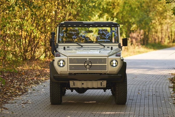 Mercedes-Benz G-Class vứt xó 28 năm, "lột xác" hết 2,13 tỷ đồng - Hình 11 Mercedes-Benz G-Class vut xo 28 nam,