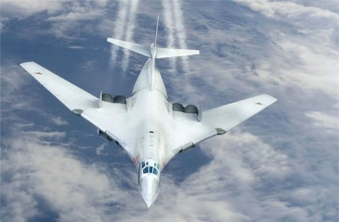 Thien Nga Trang Tu-160M2 dau tien cua Nga ra lo, NATO “het hon”-Hinh-12