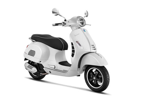 Ngắm Vespa GTS 2019 đẹp hút hồn: Fan hưng phấn cực độ