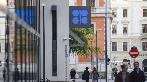OPEC cân nhắc khả năng cắt giảm sản lượng dầu mỏ