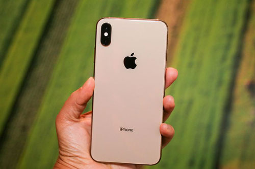 Loạt smartphone cao cấp giảm giá mạnh