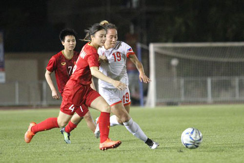 HLV Mai Đức Chung: “Tuyển nữ Việt Nam sẽ chú trọng chống bóng bổng trước Thái Lan”