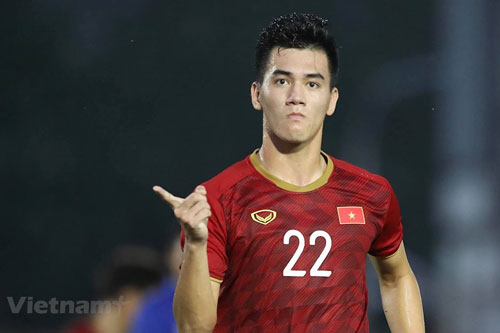 CLIP: Tiến Linh mở tỷ số cho U22 Việt Nam