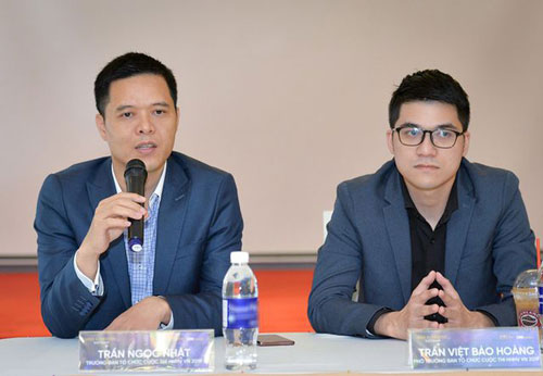 BTC Hoa hậu Hoàn vũ lên tiếng về sự cố lộ ngực của Thúy Vân