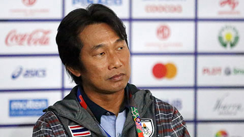 HLV nữ Thái Lan: ‘Tôi bị áp lực thành tích sau khi U22 Thái Lan chia tay SEA Games sớm’