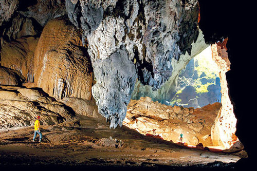 Hang Sơn Đoòng được cấp phép khai thác 10 năm