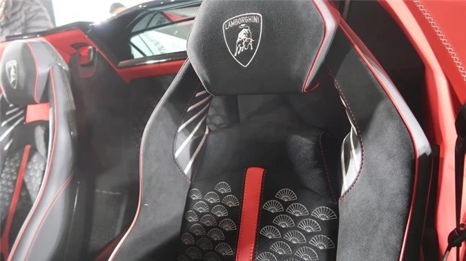 lamborghini ra mat svj roadster dac biet tai nhat ban hinh 9