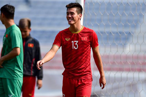 Đối đầu U22 Campuchia, HLV Park Hang Seo dùng cặp Tiến Linh - Đức Chinh?