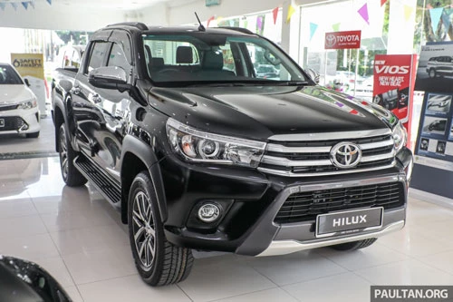 1. Toyota Hilux (doanh số: 133.929 chiếc).