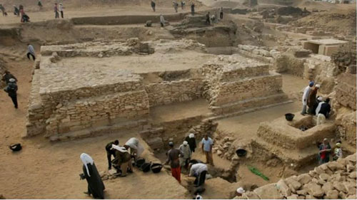 Phát hiện hiếm thấy xác ướp của một loài thú lớn tại Ai Cập