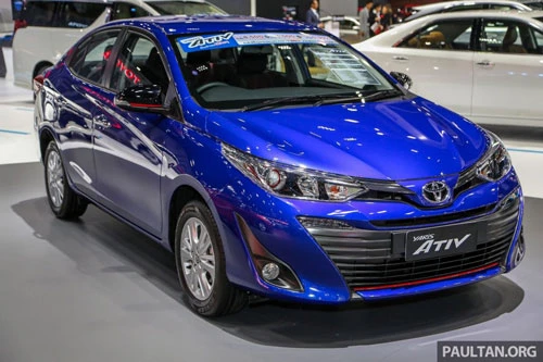 8. Toyota Yaris Ativ (doanh số: 25.919 chiếc).