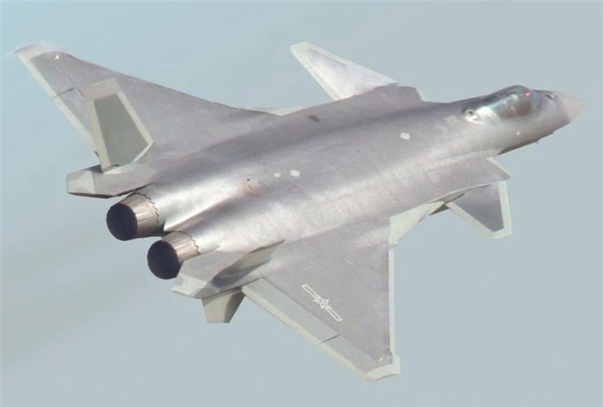 Tiem kich J-20 Trung Quoc dat hon F-35 My nhung van kem Su-57 Nga-Hinh-4