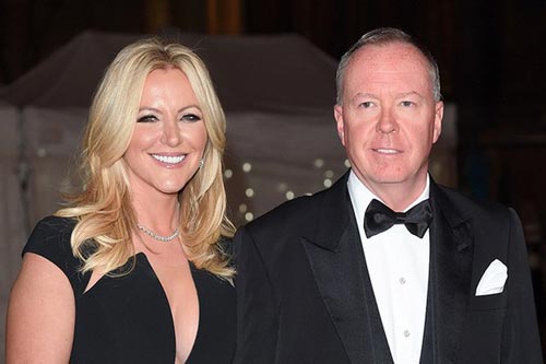 Bà chủ hãng đồ lót ép cân, chuẩn bị cưới tỷ phú bán nhà lấy Bitcoin