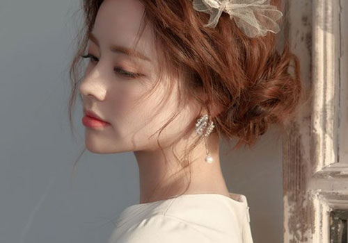 Phụ nữ sinh vào tháng âm lịch này, trời sinh mang mệnh vượng phu ích tử, làm dâu nhà nào thì nhà đó phú quý hưng thịnh