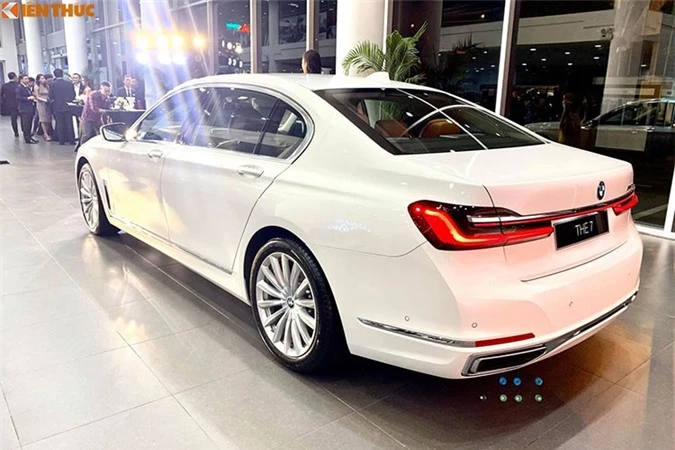 Chi tiet BMW 740Li moi gan 5,6 ty dong tai Ha Noi-Hinh-10