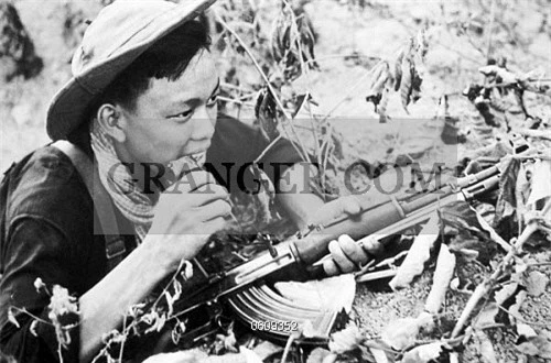 Diem lai loat vu khi da tro thanh bieu tuong cua nguoi linh bo doi Cu Ho-Hinh-4