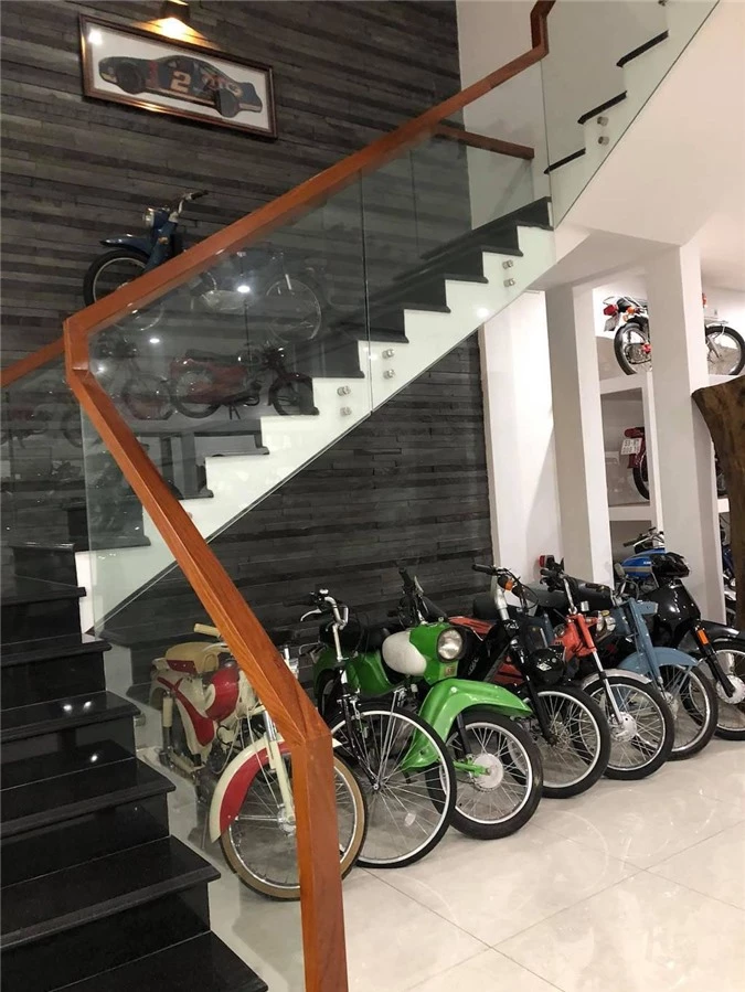 Nhà sưu tập dày công săn lùng những chiếc xe máy