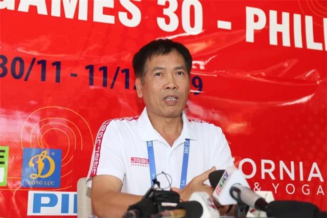 Trưởng đoàn Trần Đức Phấn: “Cả nước chờ đợi tấm HCV SEA Games của U22 Việt Nam” - 2