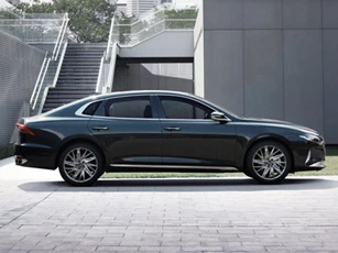 Chi tiết sedan hạng sang vừa được Hyundai trình làng, giá gần 800 triệu