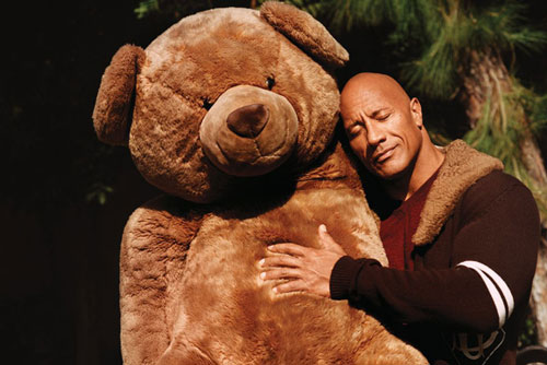 "Vua bọ cạp" The Rock đã bị dụ cưới vợ lần 2 như thế nào?