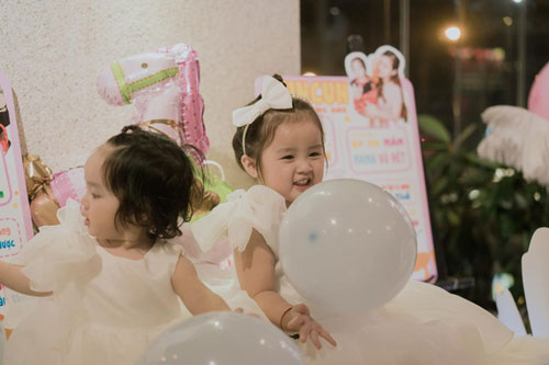 Vợ Hoài Lâm từng giấu con vì sợ tiếng không chồng mà chửa