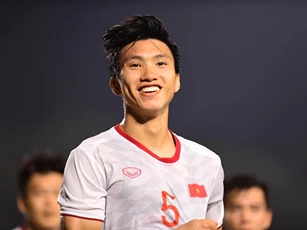 CLIP: Văn Hậu hoàn tất cú đúp vào lưới U22 Indonesia