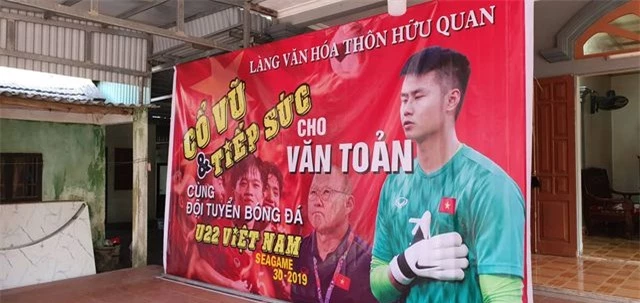 60 mâm cỗ tại nhà thủ môn Văn Toản sẵn sàng cho trận chung kết SEA Games - 2