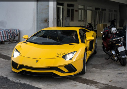 Đại gia Sài Gòn độ siêu xe Lamborghini Aventador S hơn 40 tỷ