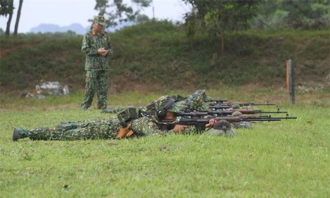 Cung AK-47, khau sung ban tia nay da noi danh tu chien tranh Viet Nam-Hinh-5