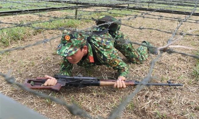 Cung AK-47, khau sung ban tia nay da noi danh tu chien tranh Viet Nam-Hinh-7