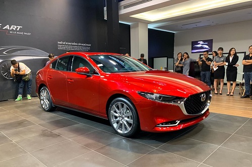 Mazda 3 và Mazda 3 Sport 2020 giảm giá dịp cuối năm 'đấu' Kia Cerato