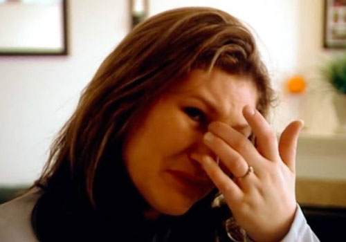 Nỗi oan thấu trời của mẹ sinh 3 con nhưng không đứa nào là con ruột