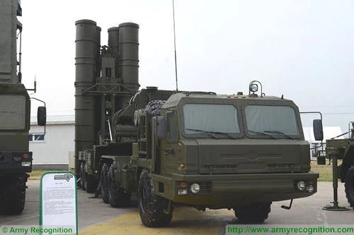 Để đối phó với những diễn biến khó lường của khu vực, một Trung đoàn hệ thống S-300PM2 vừa hoàn thành nâng cấp đã được điều đến Kaliningrad. 