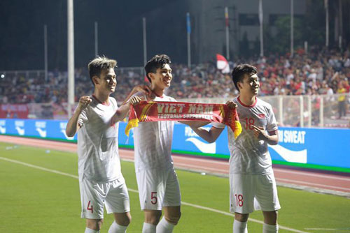 Giành HCV SEA Games, U22 Việt Nam nhận “mưa tiền thưởng”