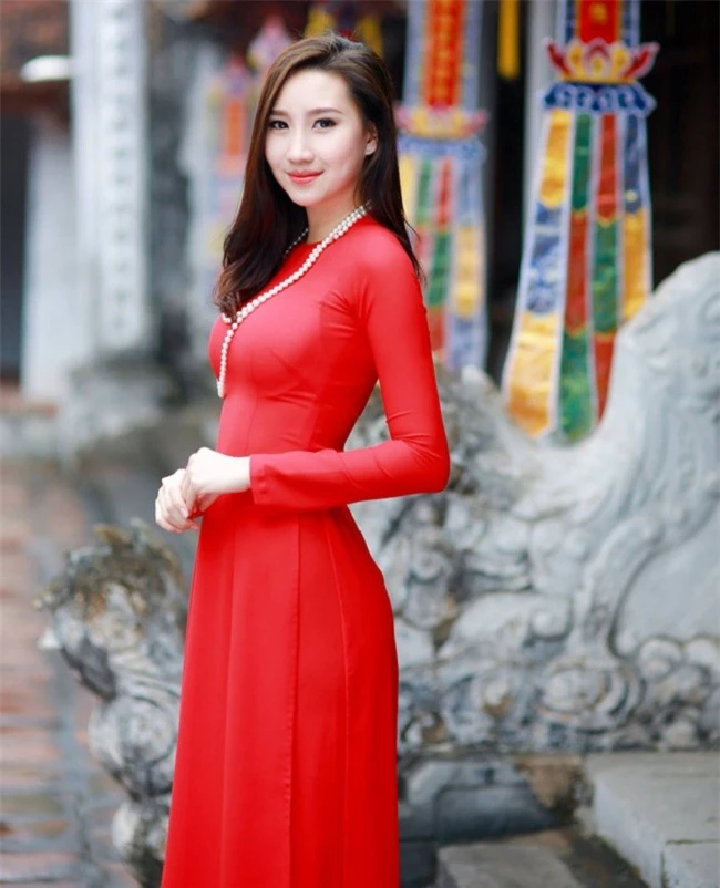 4 co gai lao hot o viet nam mac do truyen thong lan hien dai deu thu hut hinh anh 18