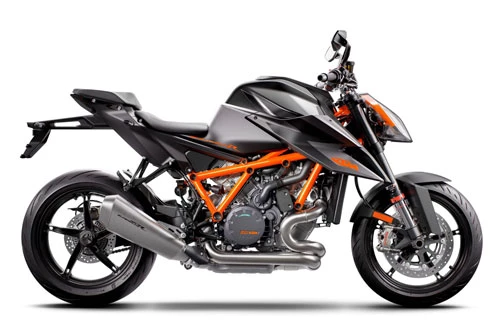 5. KTM 1290 Super Duke R 2020.