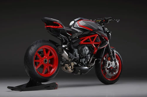 6. MV Agusta Dragster 800RR RC 2020.