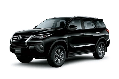 Toyota Fortuner.