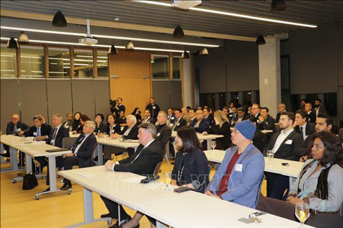 Canada cần đặt thị trường Việt Nam vào vị trí ưu tiên thúc đẩy quan hệ