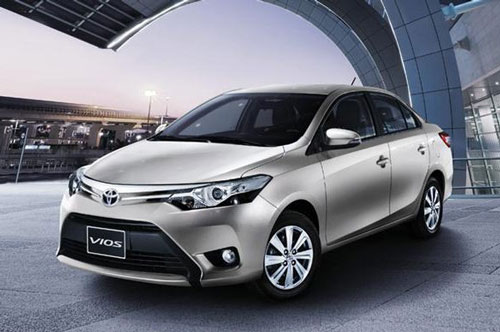 XE HOT (11/12): Bảng giá xe Toyota tháng 12, Yamaha Exciter mới sẽ mạnh hơn Honda Winner