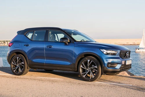 Volvo XC40.