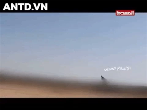 Den luot may bay Trung Quoc tro thanh nan nhan cua ten lua R-27T trong tay Houthi-Hinh-3