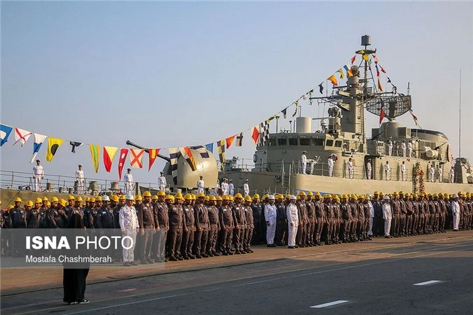 Iran lại khiến thế giới giật mình khi tự "đắp" thêm vũ khí cho khinh hạm - Hình 5 Iran lai khien the gioi giat minh khi tu