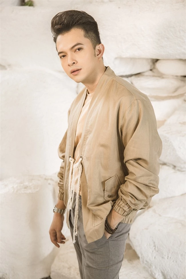 Nam Cường chi tiền khủng sang tận Mỹ để làm MV kể chuyện yêu đương - Ảnh 6. Nam Cường chi tiền khủng sang tận Mỹ để làm MV kể chuyện yêu đương - Ảnh 6.