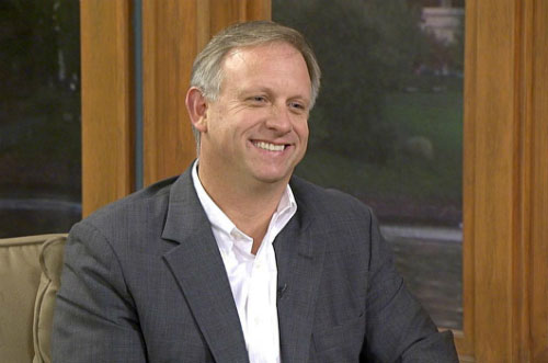 "Đừng ngại nghĩ lớn, hãy mơ ước làm giàu ở độ tuổi 20, 30"