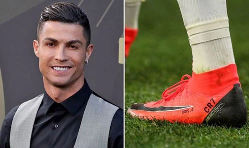 Ronaldo là ngôi sao thứ 3 được NIKE ký hợp đồng trọn đời