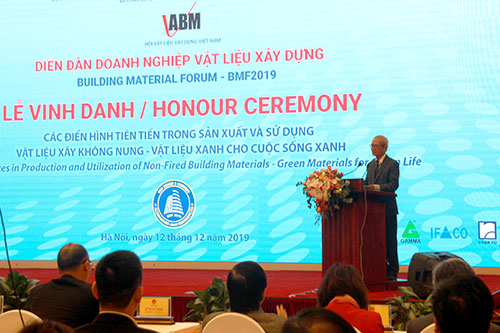 Vinh danh 51 doanh nghiệp sản xuất, sử dụng vật liệu xây không nung