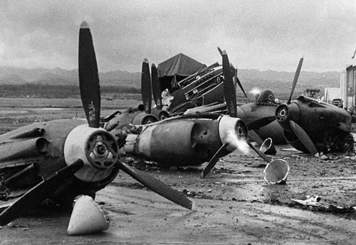 Chiến cơ nào của Nhật đã "dội lửa" lên đầu Mỹ trong trận Trân Châu Cảng?